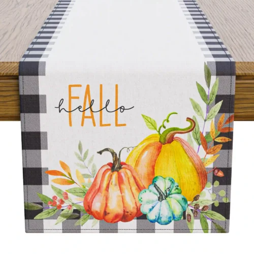 Beautiful Fall Table Runner